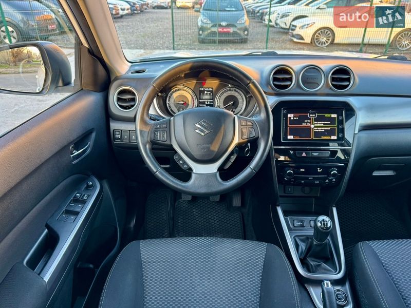 Позашляховик / Кросовер Suzuki Vitara 2019 в Києві