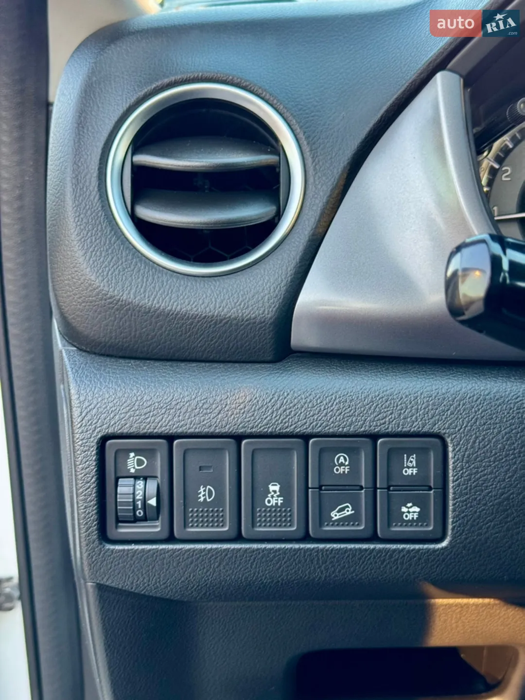 2019 Suzuki Vitara - мініатюра 30