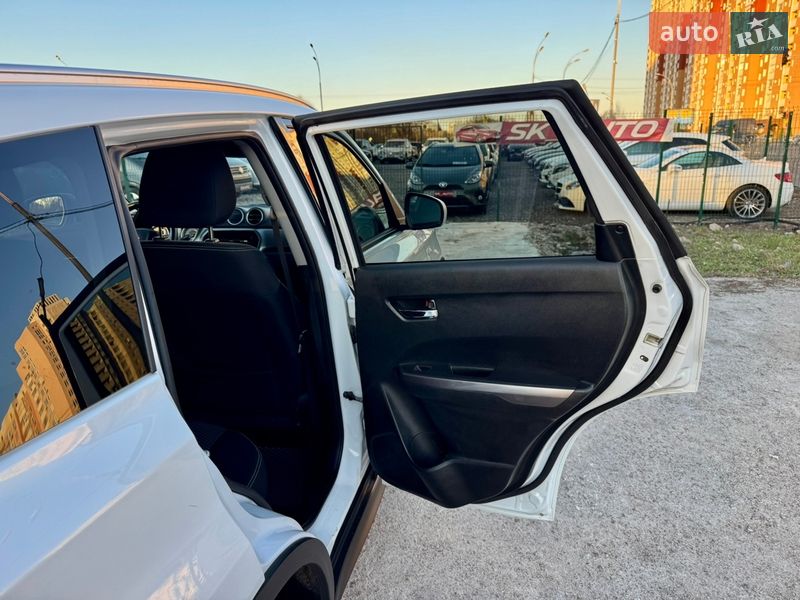 Позашляховик / Кросовер Suzuki Vitara 2019 в Києві
