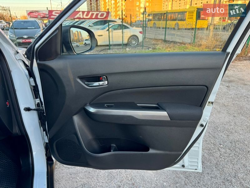 Позашляховик / Кросовер Suzuki Vitara 2019 в Києві