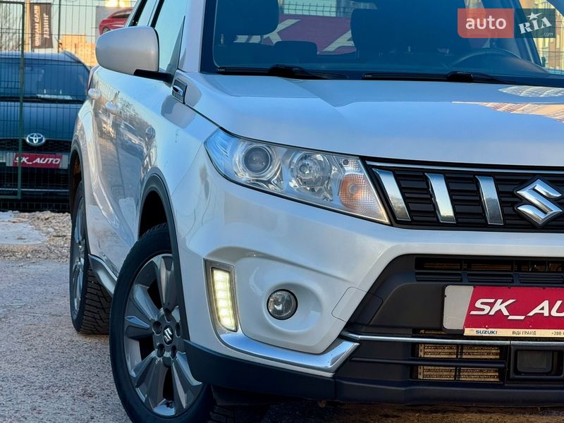 Позашляховик / Кросовер Suzuki Vitara 2019 в Києві