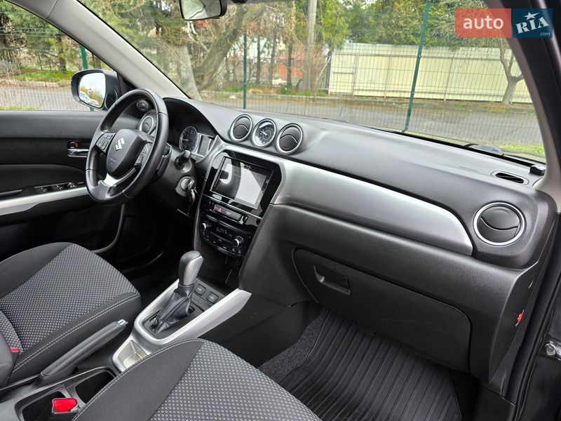 Внедорожник / Кроссовер Suzuki Vitara 2017 в Хмельницком фото 25 Внедорожник / Кроссовер Suzuki Vitara 2017 в Хмельницком