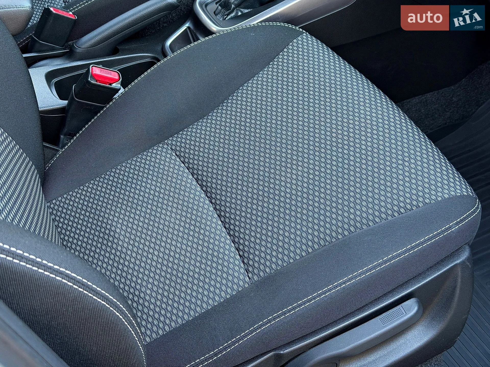2021 Suzuki Vitara - мініатюра 37