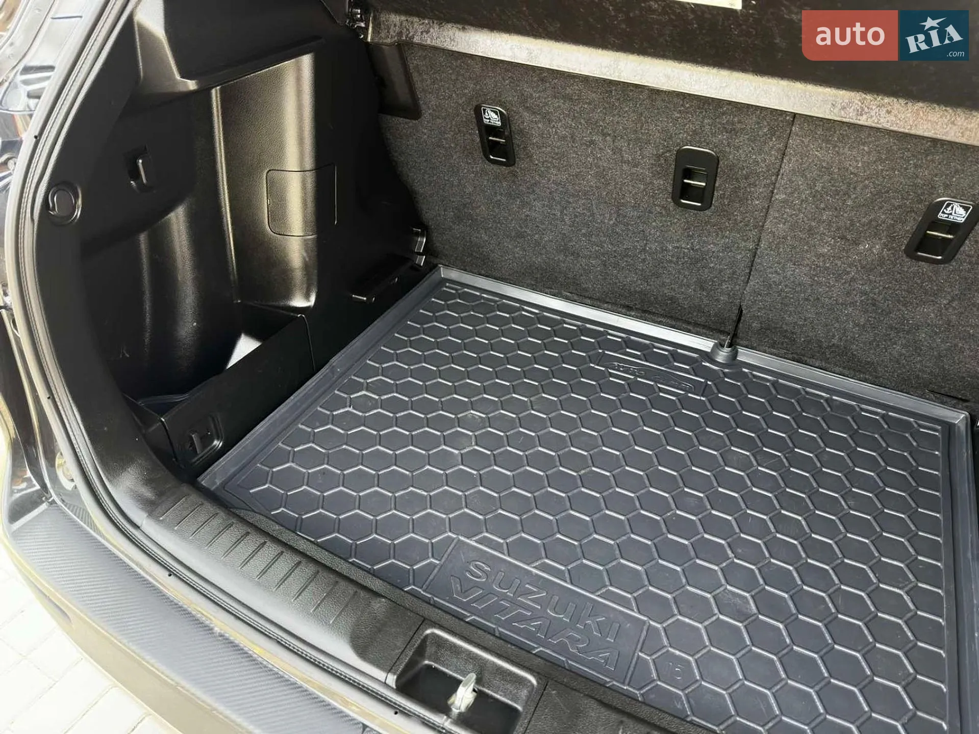 2019 Suzuki Vitara - мініатюра 14
