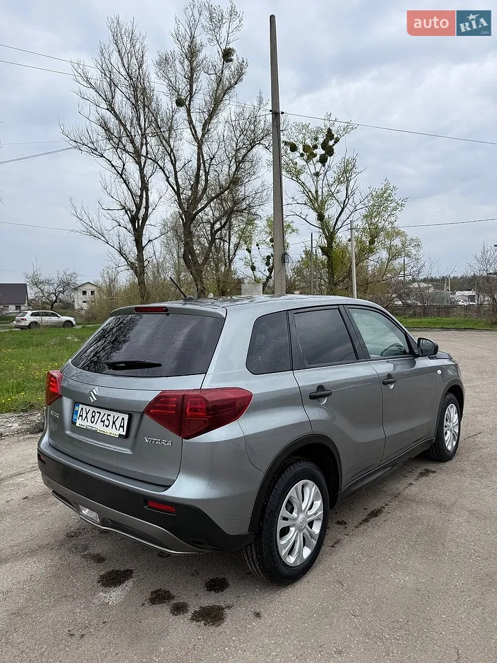 2019 Suzuki Vitara - мініатюра 8