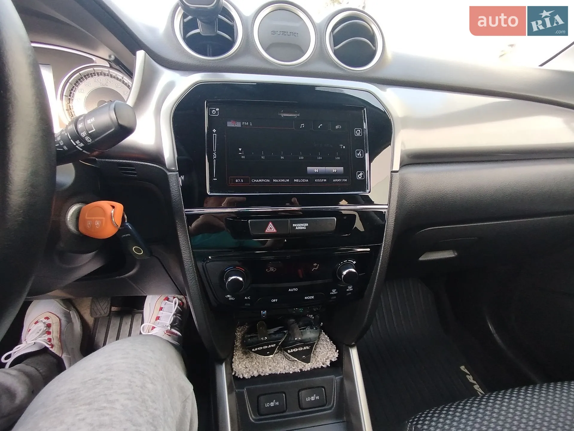 2019 Suzuki Vitara - мініатюра 8