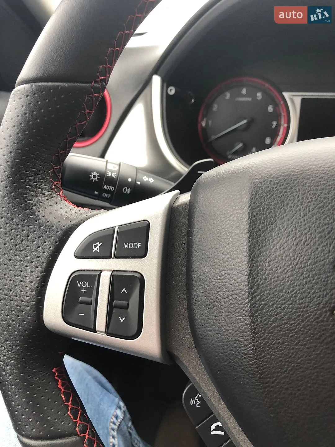 2018 Suzuki Vitara - мініатюра 13