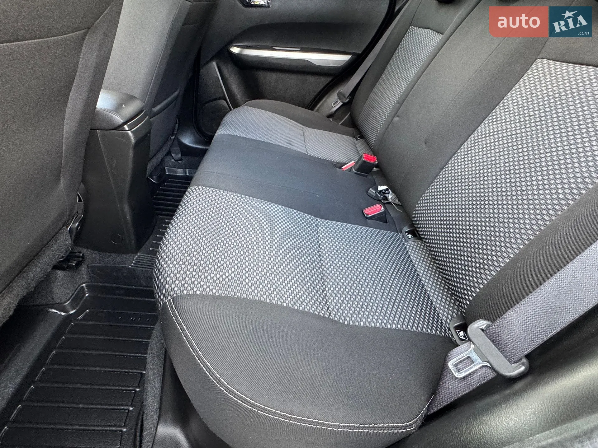 2019 Suzuki Vitara - мініатюра 57