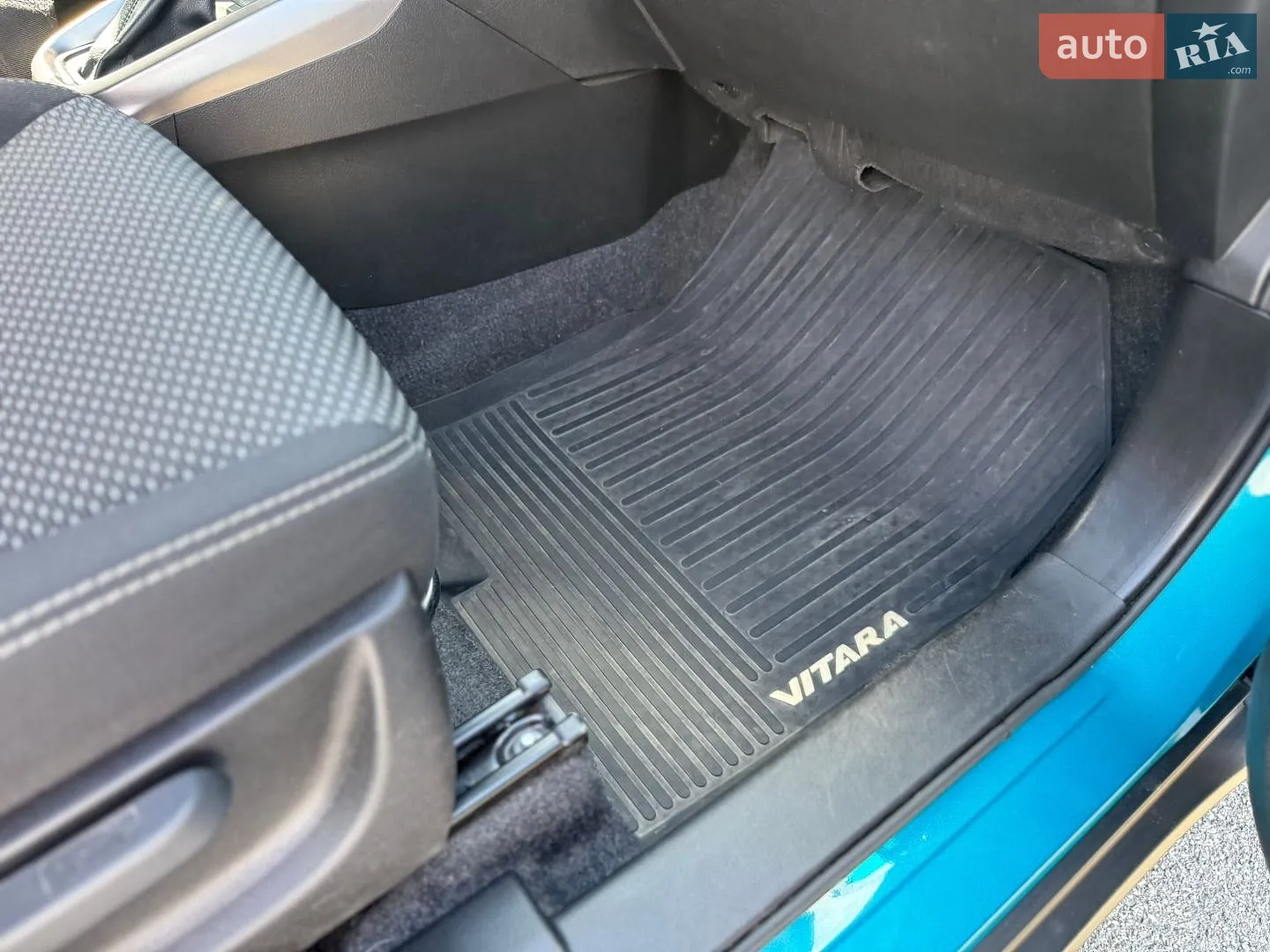 2021 Suzuki Vitara - мініатюра 24