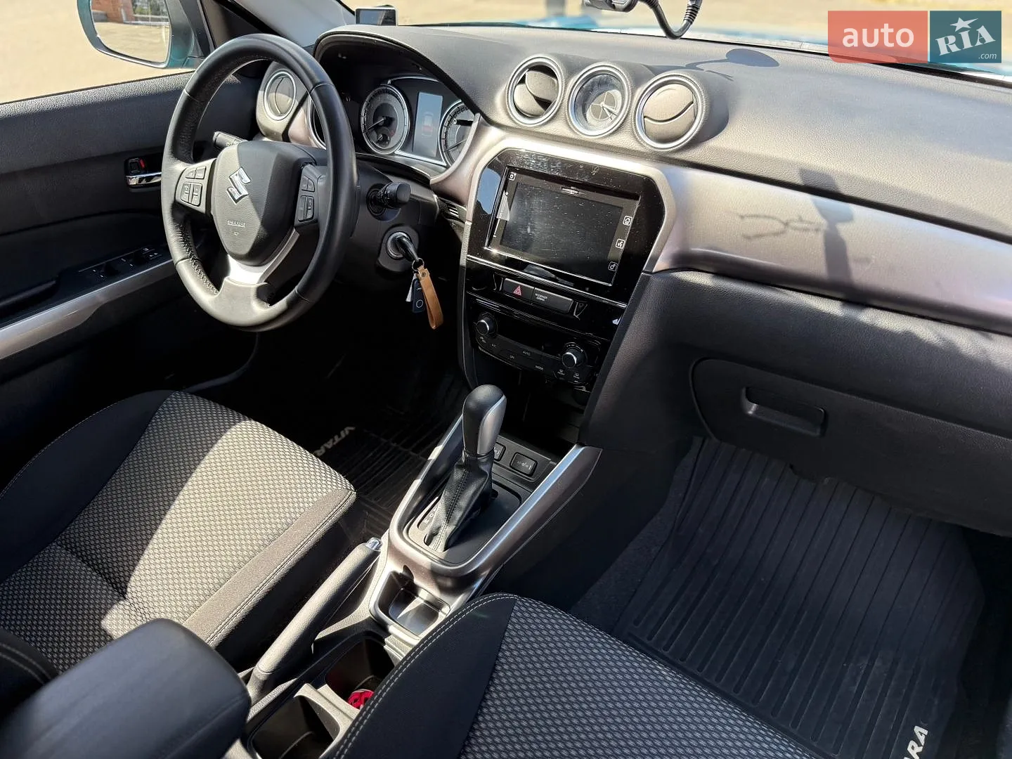 2021 Suzuki Vitara - мініатюра 25