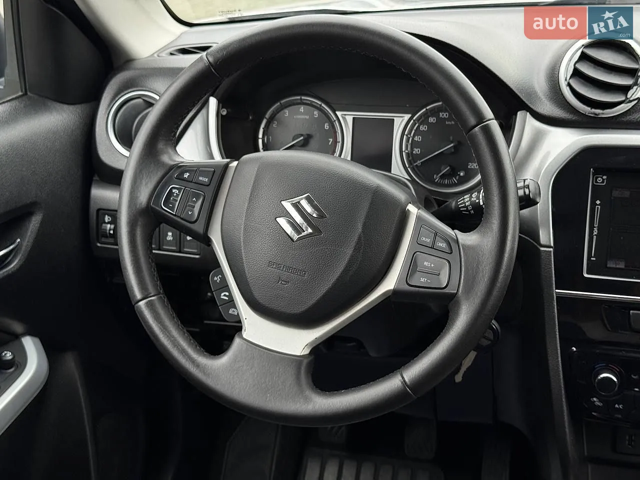 2018 Suzuki Vitara - мініатюра 27