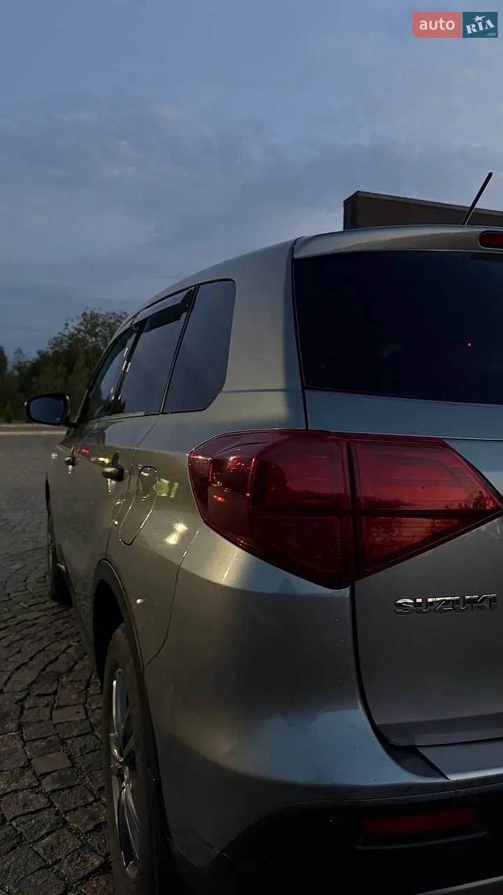 2021 Suzuki Vitara - мініатюра 10