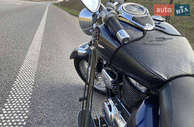 Мотоцикл Круизер Suzuki VL 800 Intruder 2005 в 