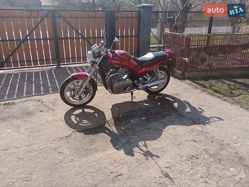 Мотоцикл Классик Suzuki VX 800 1994 в Ирклиеве