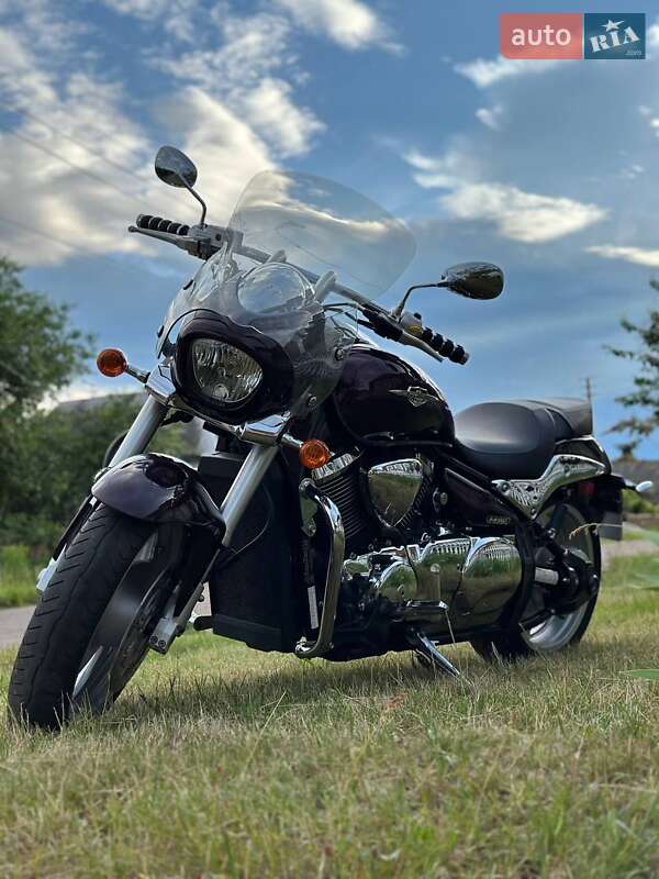 Мотоцикл Классік Suzuki VZ 1500 2010 в 