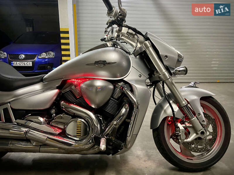 Мотоцикл Круизер Suzuki VZR 1800 2011 в Киеве
