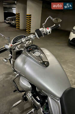 Мотоцикл Круізер Suzuki VZR 1800 2011 в 
