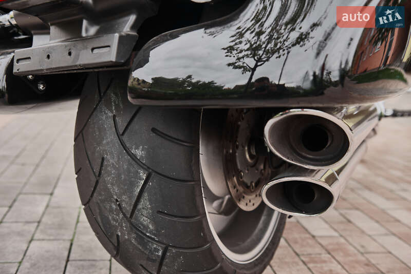 Мотоцикл Круізер Suzuki VZR 1800 2008 в Києві фото 15 Мотоцикл Круізер Suzuki VZR 1800 2008 в Києві