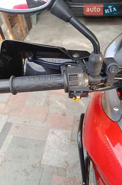 Мотоцикл Туризм Suzuki XF 650 Freewind 1999 в 