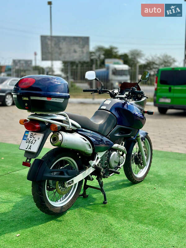Мотоцикл Круизер Suzuki XF 650 Freewind 1999 в Одессе