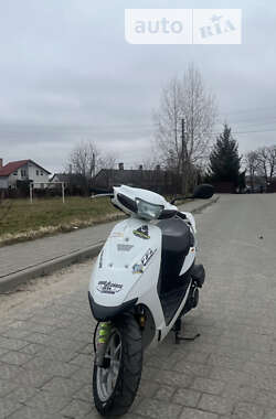 Скутер Suzuki ZZ 50 2010 в Львове