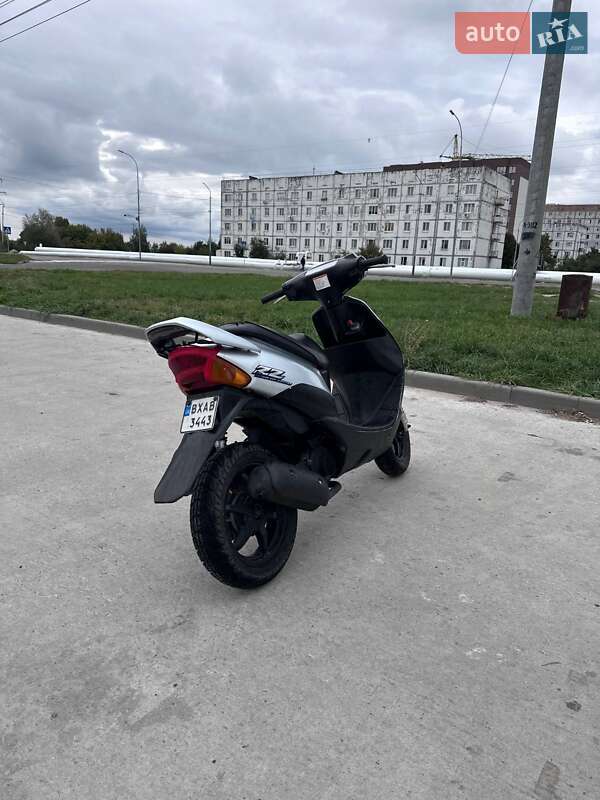 Скутер Suzuki ZZ 50 2004 в Нетішині