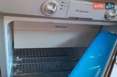 Прицеп дача SWIFT Swift 2004 в 