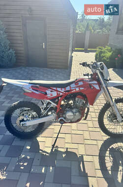 Мотоцикл Позашляховий (Enduro) SWM RS 125R 2017 в 