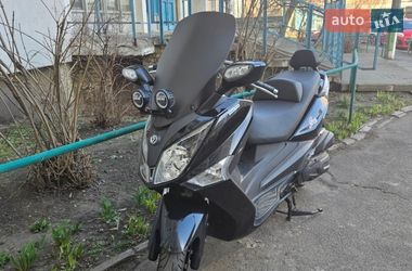 Максі-скутер Sym GTS 2013 в Києві