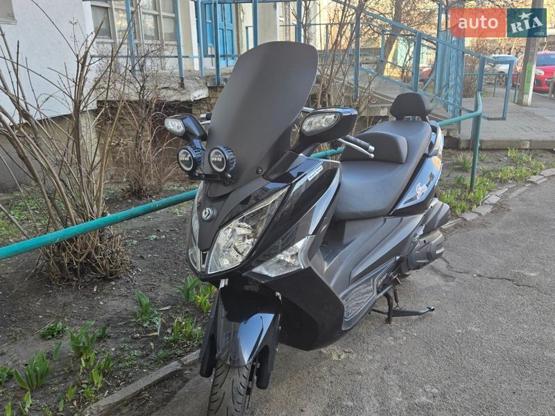 Sym GTS 2013