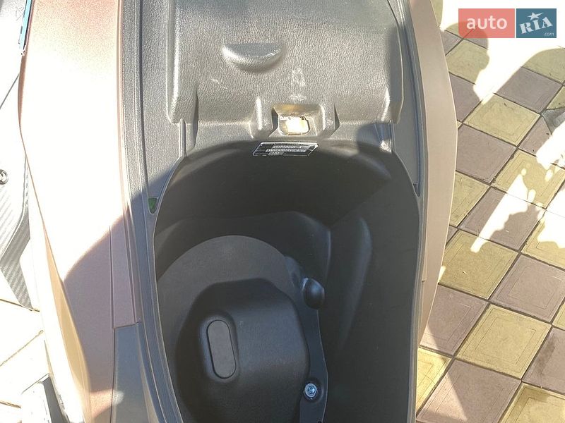 Вантажні моторолери, мотоцикли, скутери, мопеди Sym Jet 2024 в Дніпрі фото 7 Вантажні моторолери, мотоцикли, скутери, мопеди Sym Jet 2024 в Дніпрі