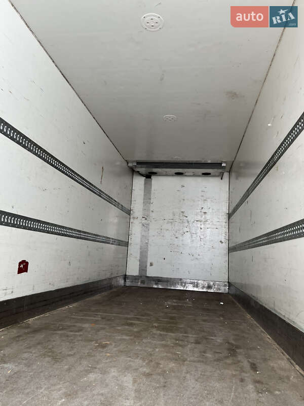 Ізотермічна будка System Trailers TKS 24 2015 в Бориславі