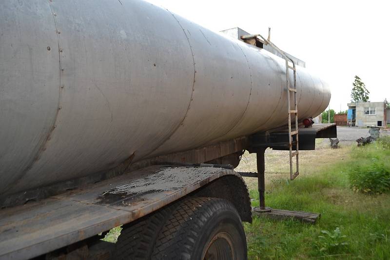 Цистерна напівпричіп СЗАП 8352 1985 в Шостці