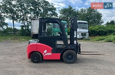 Вилочний навантажувач Tailift FD 2019 в Буштино