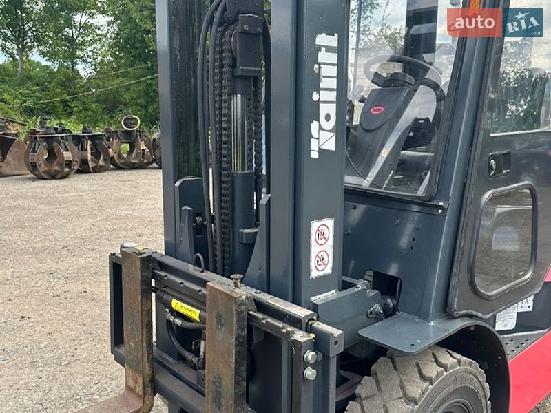Вилочний навантажувач Tailift FD 2019 в Буштино