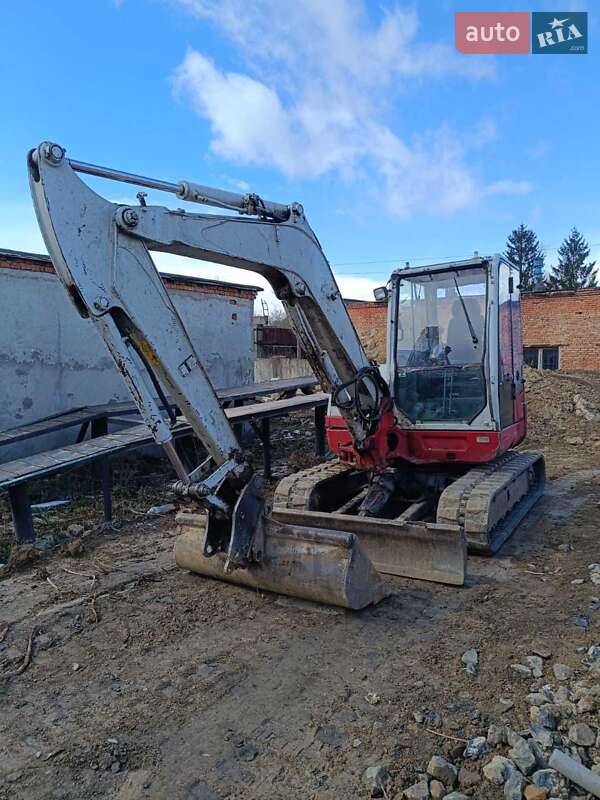 Эвакуатор Takeuchi TB 2014 в Луцке