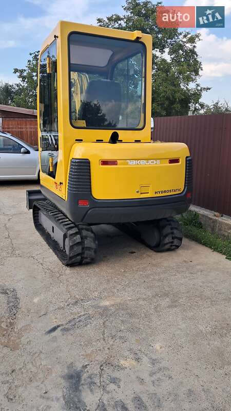 Міні-екскаватор Takeuchi TB 2008 в Моршині