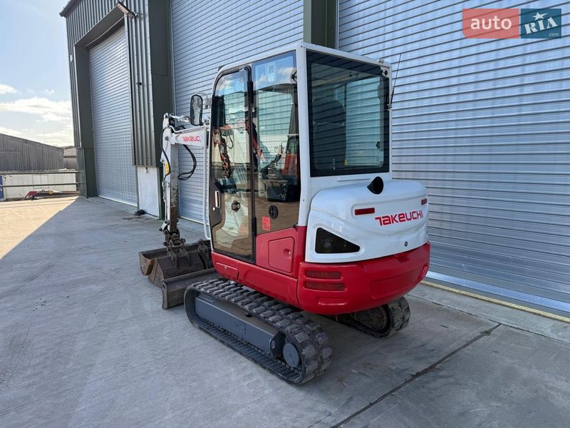 Миниэкскаватор Takeuchi TB 2017 в Бучаче