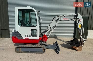 Міні-екскаватор Takeuchi TB 2021 в Бучачі