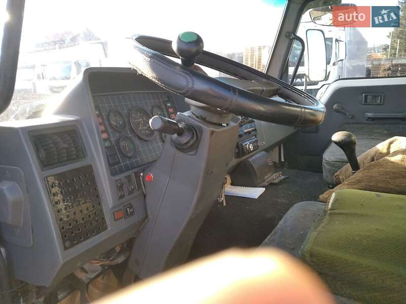 Вантажний фургон TATA LPT 613 2007 в Стрию