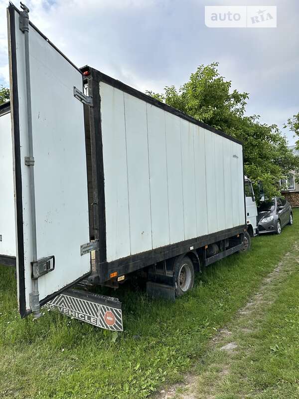 Вантажний фургон TATA LPT 613 2009 в Львові