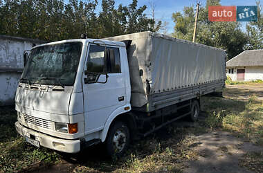 Для перевозки животных TATA LPT 613 2008 в 