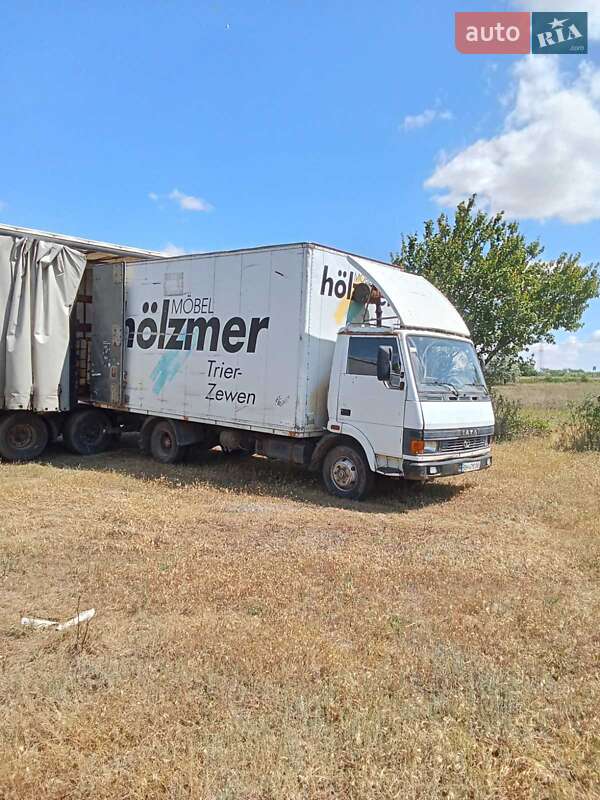 Вантажний фургон TATA LPT 613 2005 в Одесі