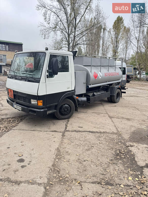 Цистерна TATA LPT 613 2008 в Киеве