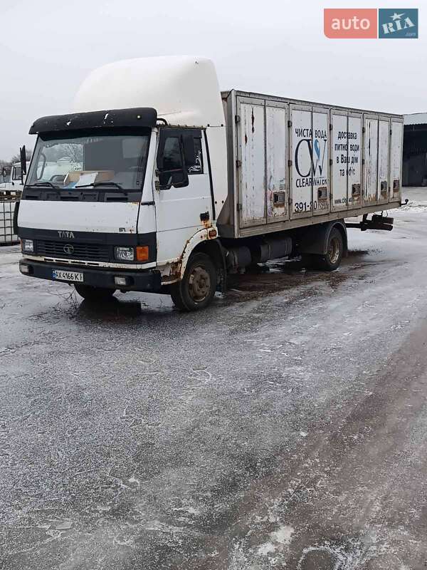 Грузовой фургон TATA LPT 613 2006 в Харькове