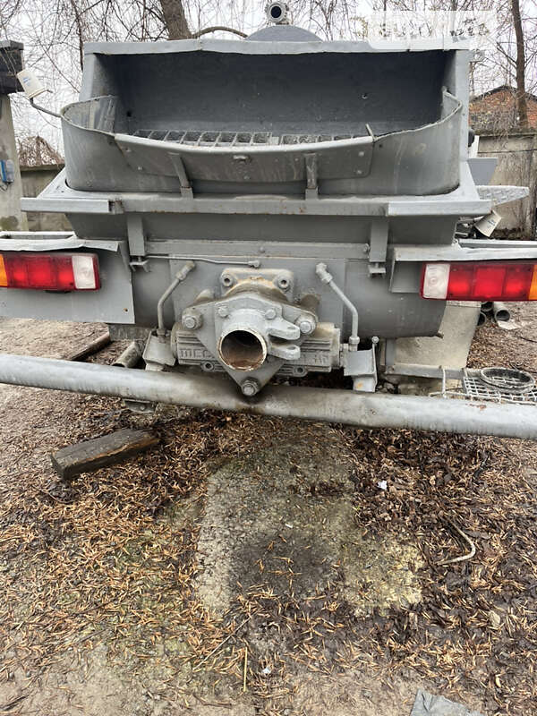 Бетононасос TATA LPT 2008 в Львове