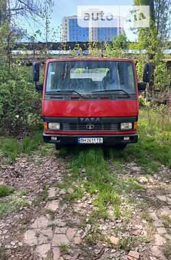 Бензовоз TATA LPT 2006 в 