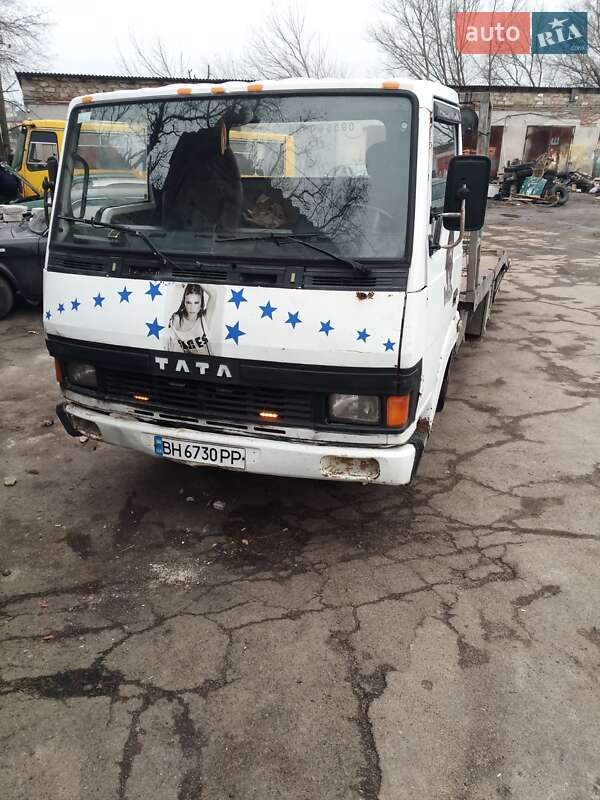 Евакуатор TATA LPT 2006 в Одесі фото 2 Евакуатор TATA LPT 2006 в Одесі