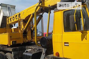 Колесный экскаватор Tatra 815 2003 в 