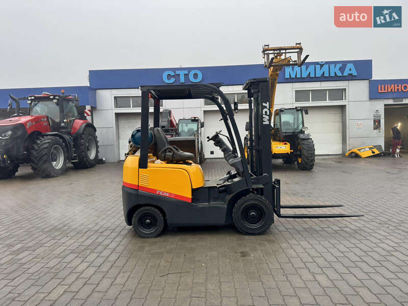 Вилочний навантажувач TCM FG 2008 в Радомишлі